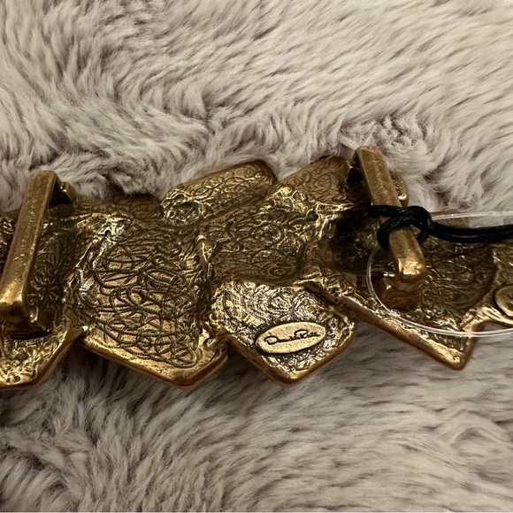 NWT Oscar De La Renta gold buckle main image 6